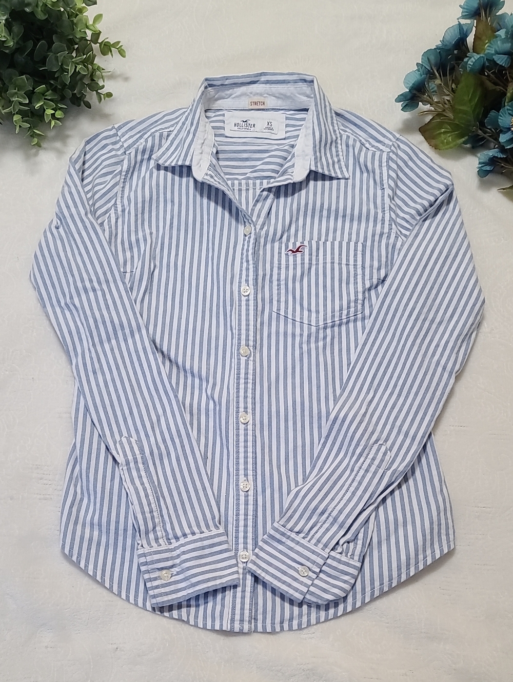 Hollister Blue & White Striped Long Sleeve Button Down Shirt Cotton Preppy
